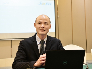 得天獨(dú)厚  常州金緯仍惟日孜孜，無敢逸豫