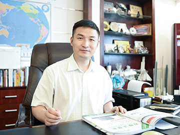 科貝?。簲D出智能化道路上的先行者