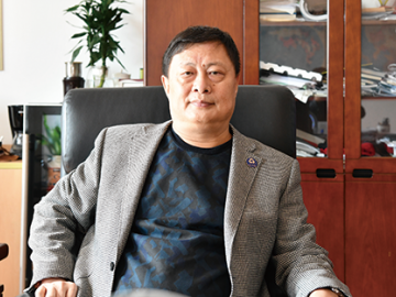 專注高端精品 爭做擠出創(chuàng)領者